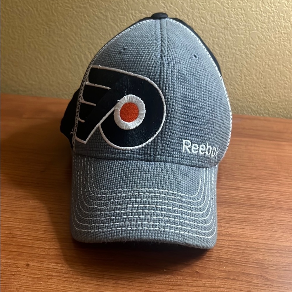 Reebok Gray Flyers Cap